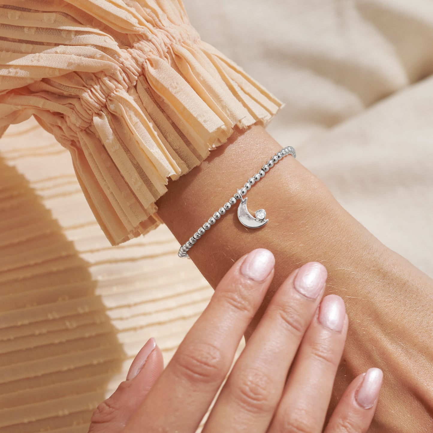 JJ A Little Bracelet - Love You To The Moon & Back Mum