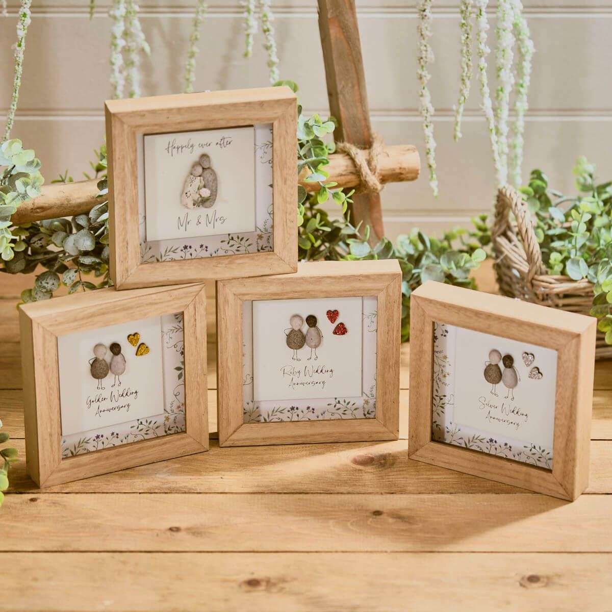 RL Golden Anniversary Couple Framed Box