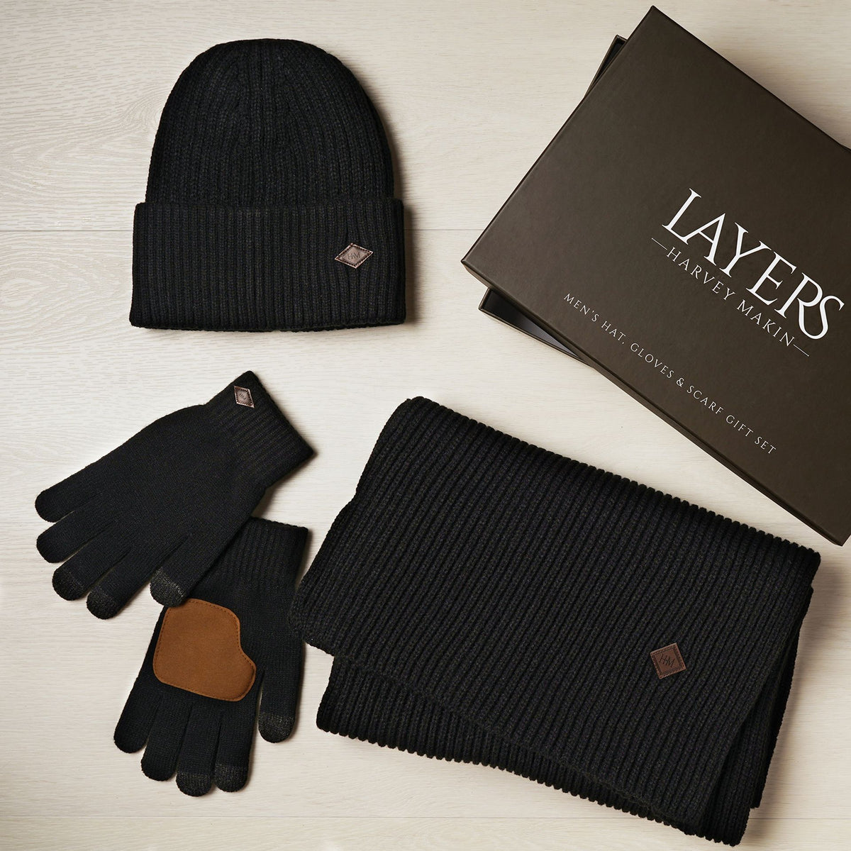 WDP Harvey Makin Layers Hat Gloves and Scarf Gift Set - Black