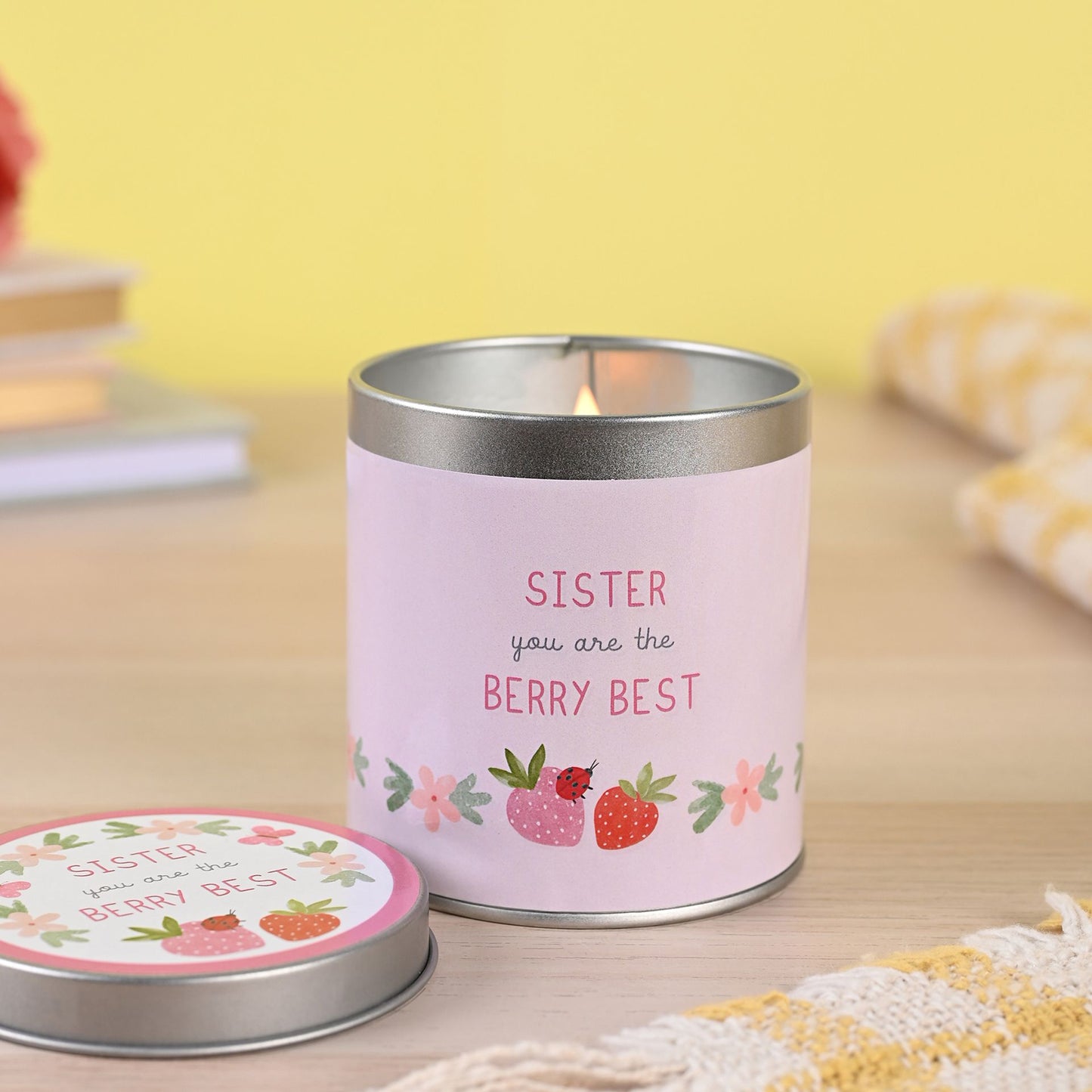 WDP Tin Candle 8cm x 7.5cm - Sister