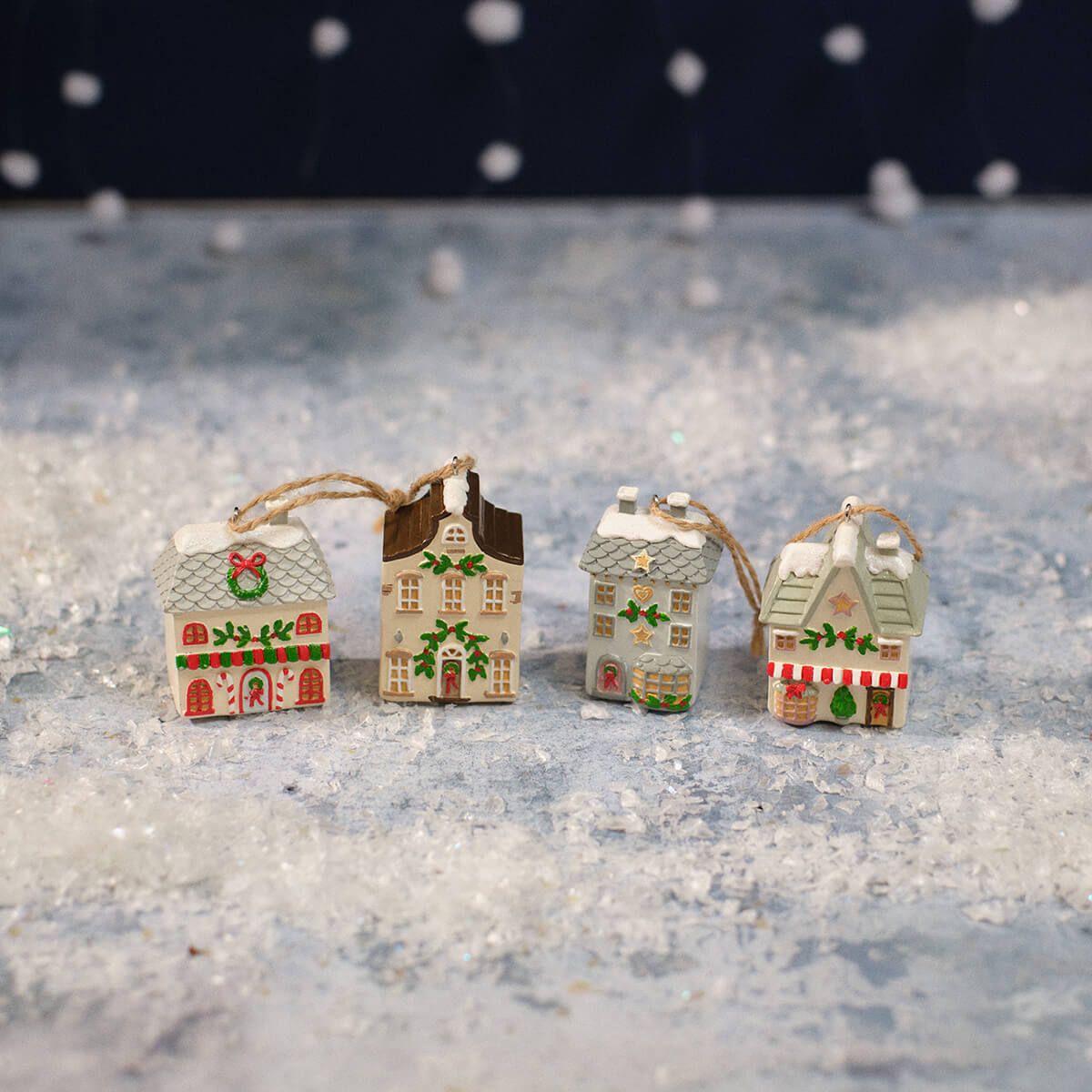 RL Christmas Market Resin Shop Hangers 4 asst
