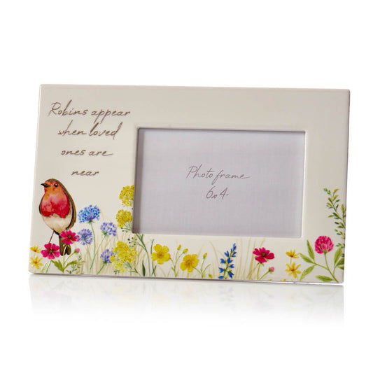 RL Robins Appear When Loved Ones Frame