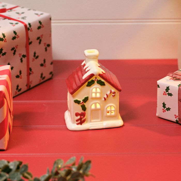 RL Hollies White Embossed House With Red Roof Led Small