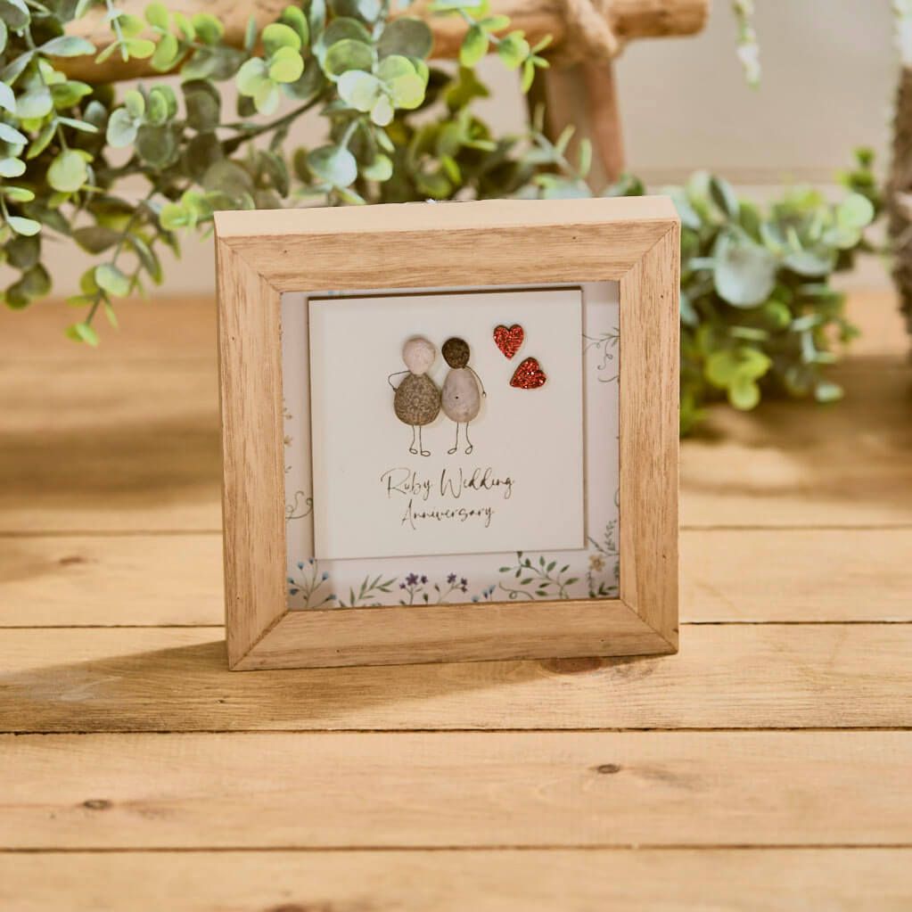 RL Ruby Anniversary Couple Framed Box