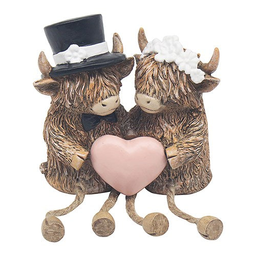 JD Highland Cow Dangle Leg Bride & Groom