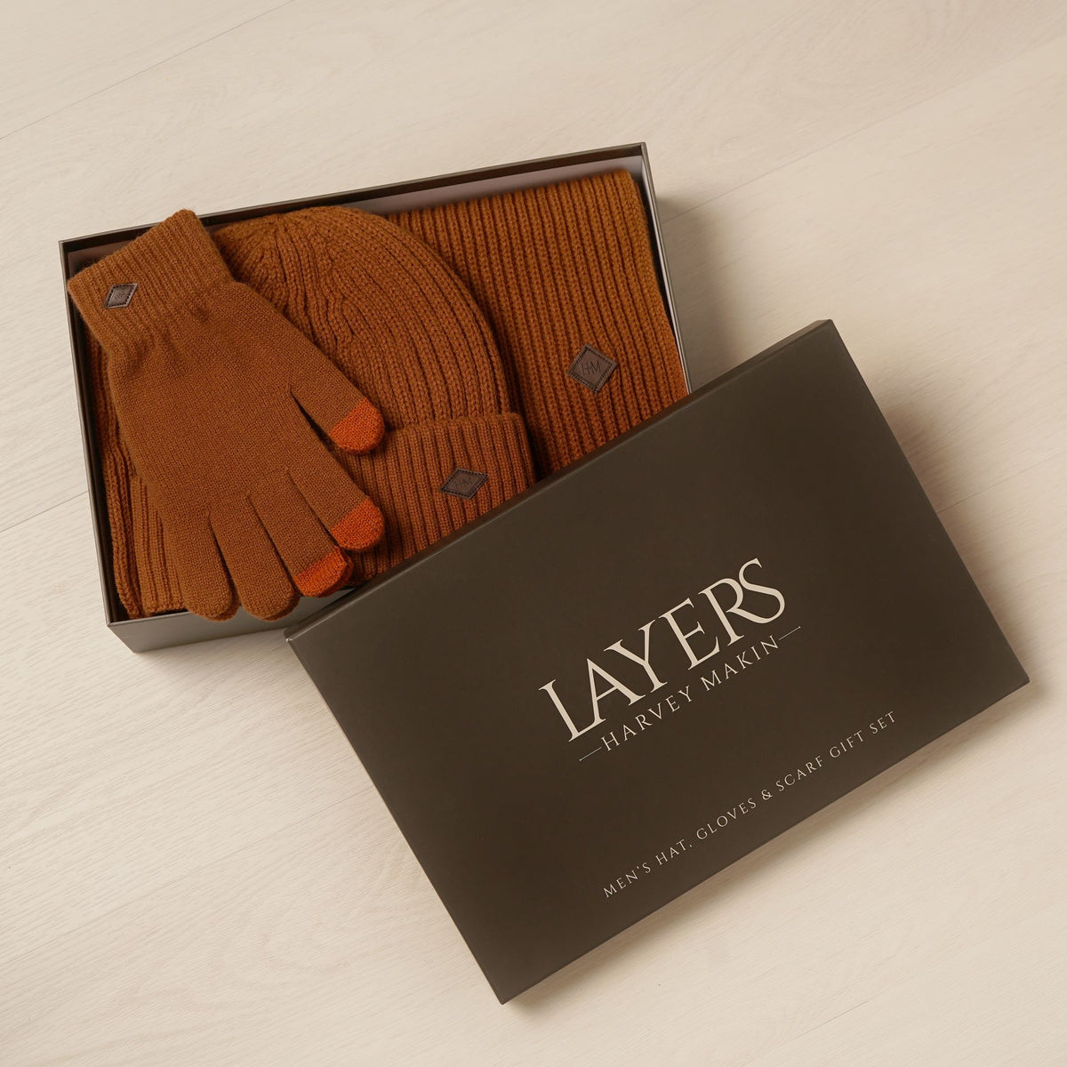 WDP Harvey Makin Layers Hat Gloves and Scarf Gift Set - Orange
